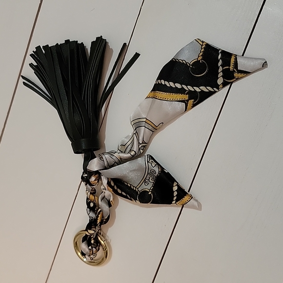 Tassel and Scarf Braided Key Purse Charm - Picture 3 of 5